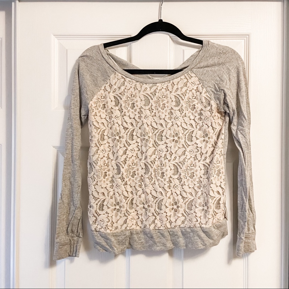 Lauren Conrad size S shirt